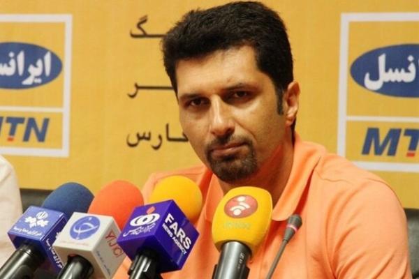 تیم های تهرانی زمین چمن کافی ندارند، به شکست طرفدار فکر می کنیم