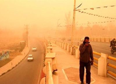 گرد و غبار ادارات 6 شهرستان لرستان را تعطیل کرد